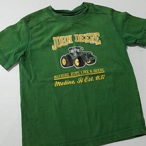John Deere Shirts & Tops - John Deere Green Tractor 3T boys short sleeve John Deere Shirts & Tops - John Deere Green Tractor 3T boys short sleeve